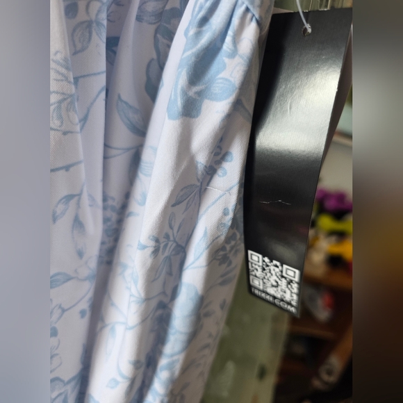 XL Trixxi Junior's Blue Floral Easter Spring Dress New - Picture 8 of 9